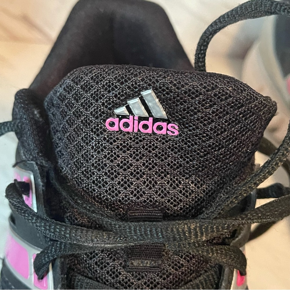 Women's Adidas Sneakers Size 8 - Picture 4 of 11